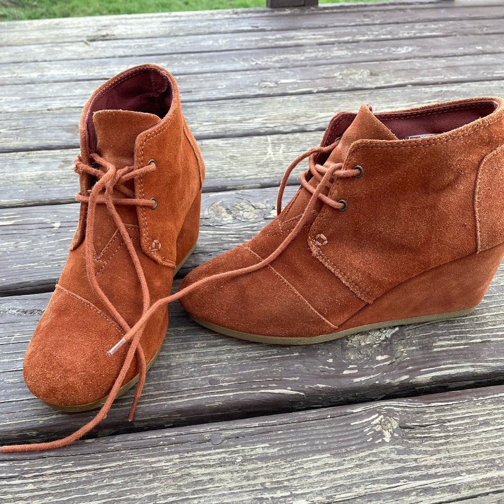 TOMS suede wedges